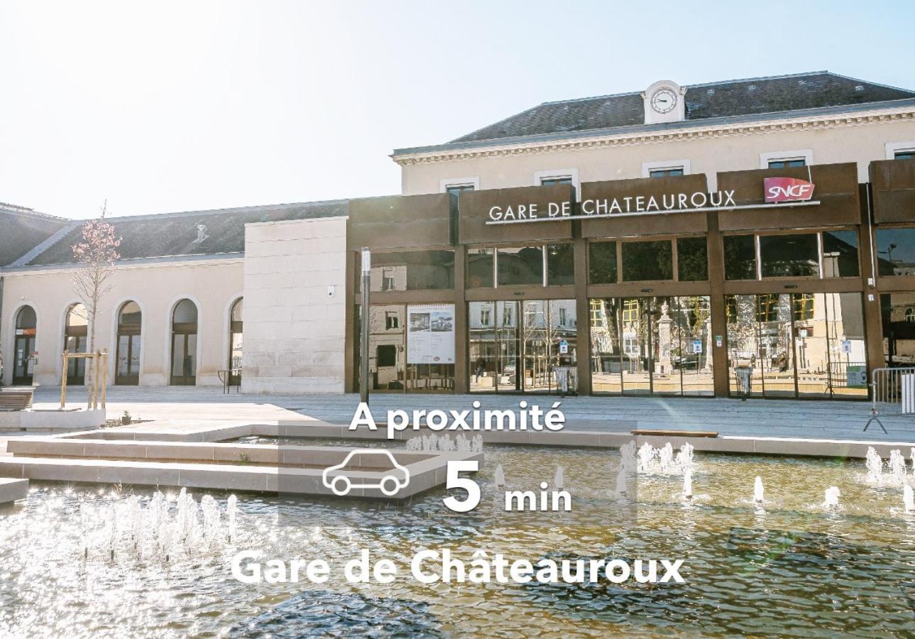 Le Haussmann ⸱ Stationnement Gratuit ⸱ Fibre Lägenhet Déols Exteriör bild